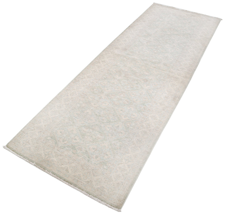 Hand Knotted Serenity Wool Rug - 2'8'' x 8'0''