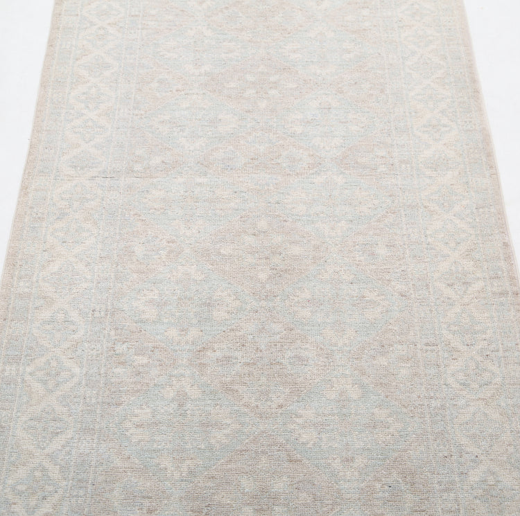 Hand Knotted Serenity Wool Rug - 2'7'' x 7'9''
