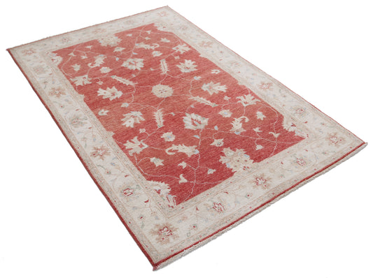 Hand Knotted Serenity Wool Rug - 4'1'' x 6'0''