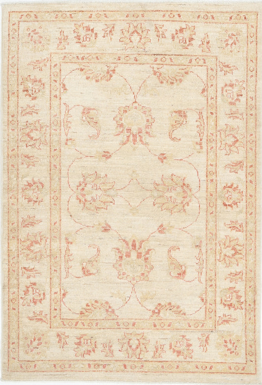 Hand Knotted Serenity Wool Rug - 2'9'' x 4'0''