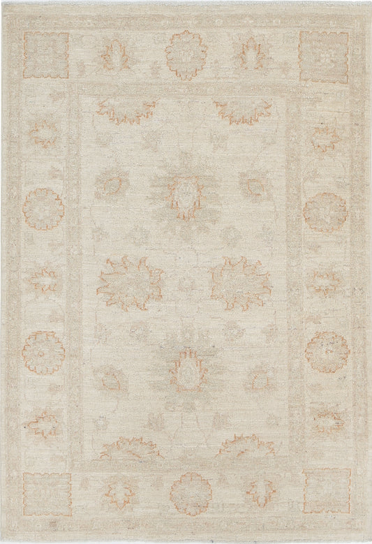 Hand Knotted Serenity Wool Rug - 2'10'' x 4'1''