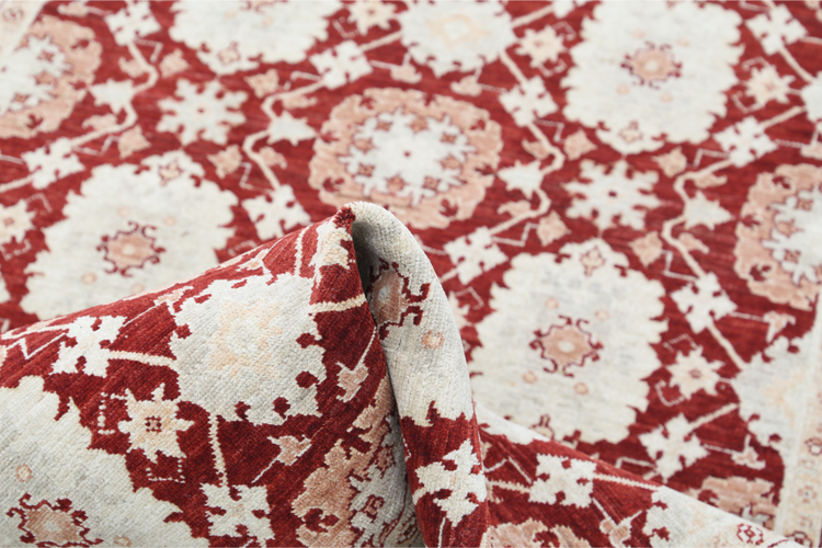 Hand Knotted Ziegler Wool Rug - 4' 0" X 6' 3" 4' 0" X 6' 3" (122 X 191) / Red / Wool