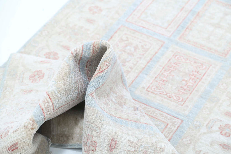 Hand Knotted Serenity Wool Rug - 2'7'' x 9'6''