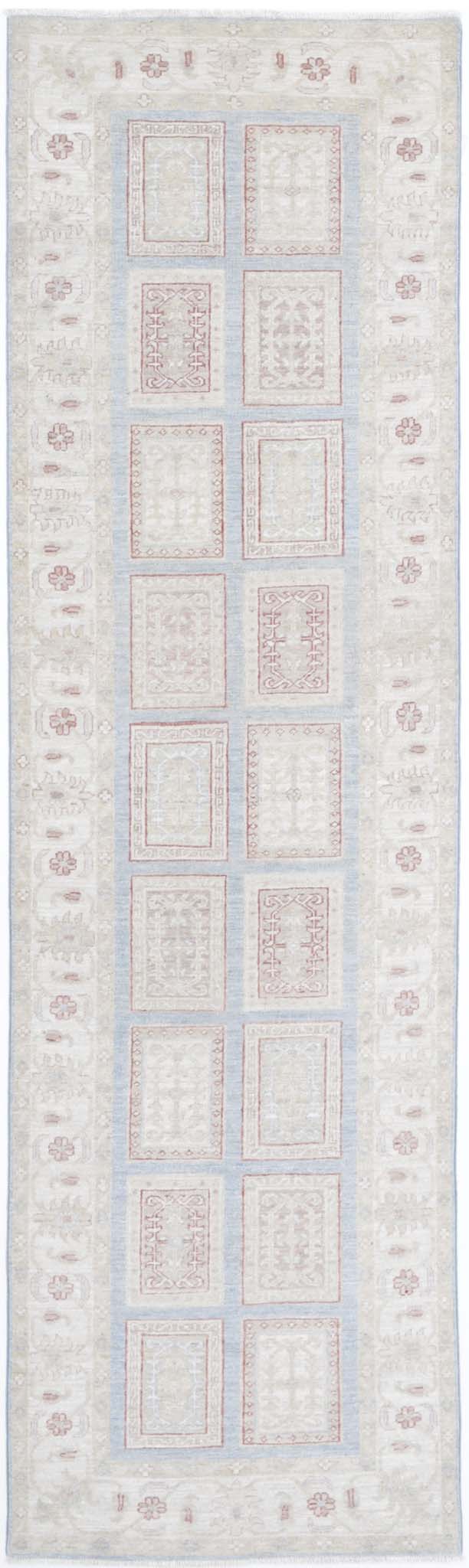 Hand Knotted Bakhtiari Wool Rug - 2'8'' x 9'6''