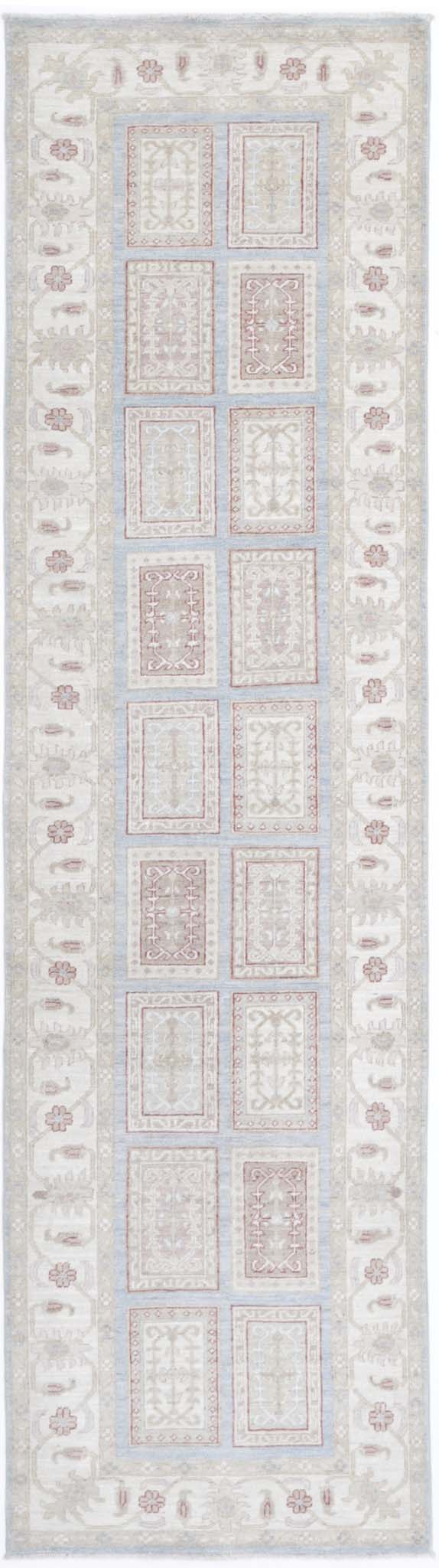 Hand Knotted Bakhtiari Wool Rug - 2'9'' x 10'3''