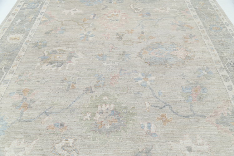 Hand Knotted Oushak Wool Rug - 9' 1" X 11' 9" 9' 1" X 11' 9" (277 X 358) / Silver / Wool