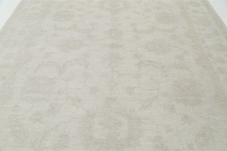 Hand Knotted Oushak Wool Rug - 8' 9" X 11' 8" 8' 9" X 11' 8" (267 X 356) / Ivory / Wool