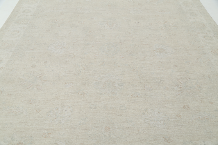 Hand Knotted Oushak Wool Rug - 8' 10" X 11' 8" 8' 10" X 11' 8" (269 X 356) / Silver / Wool