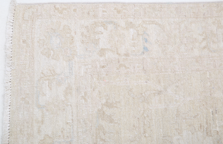 Hand Knotted Serenity Wool Rug - 2' 4" X 6' 7" 2' 4" X 6' 7" (71 X 201) / Taupe / Wool
