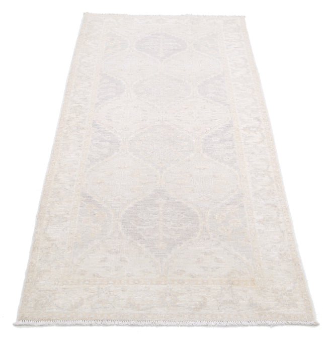 Hand Knotted Serenity Wool Rug - 2' 9" X 6' 4" 2' 9" X 6' 4" (84 X 193) / Grey / Wool