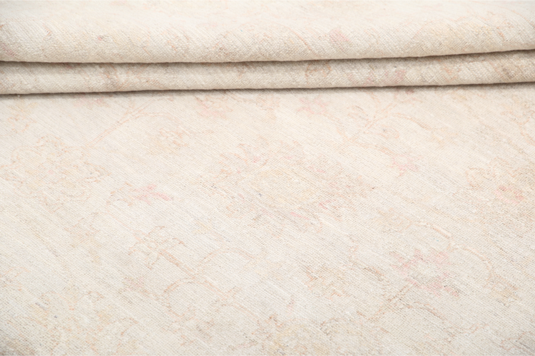 Hand Knotted Serenity Wool Rug - 8' 0" X 9' 6" 8' 0" X 9' 6" (244 X 290) / Ivory / Wool