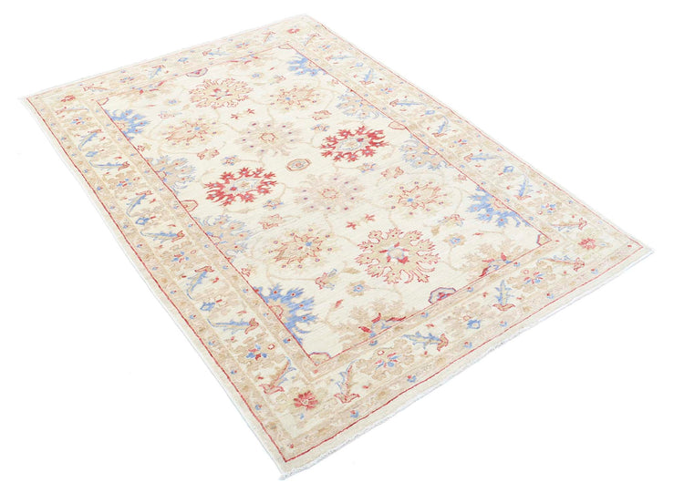 Traditional Hand Knotted Ziegler Farhan Wool Rug of Size 4'2'' X 5'8'' in Ivory and Taupe Colors - Made in Afghanistan