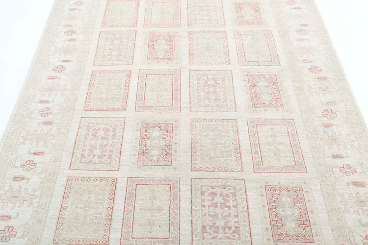 Traditional Hand Knotted Serenity Farhan Wool Rug of Size 5'6'' X 7'1'' in Ivory and Grey Colors - Made in Afghanistan