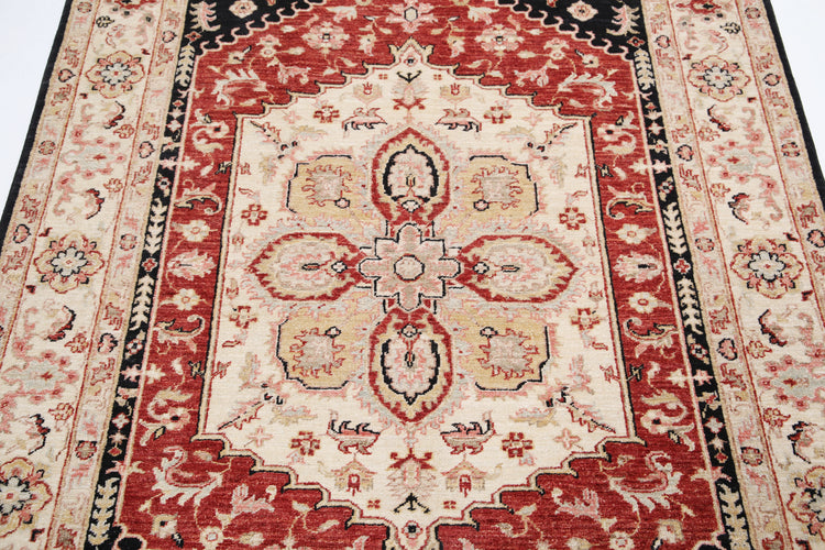 Traditional Hand Knotted Ziegler Farhan Wool Rug of Size 4'10'' X 6'2'' in Black and Ivory Colors - Made in Afghanistan