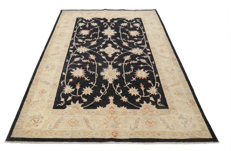 Traditional Hand Knotted Ziegler Farhan Wool Rug of Size 5'5'' X 7'10'' in Ivory and Black Colors - Made in Afghanistan
