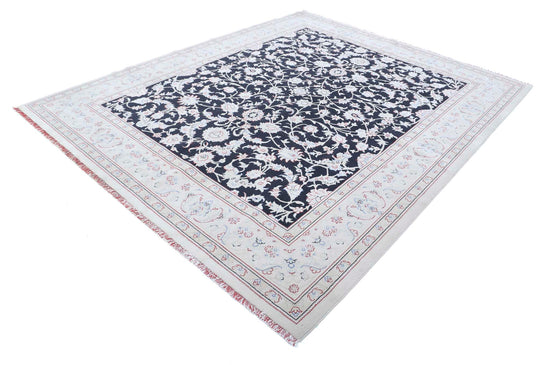 Transitional Power Loomed Vista MM Wool Rug of Size 7'11'' X 9'7'' in Black and Ivory Colors - Made in Turkey