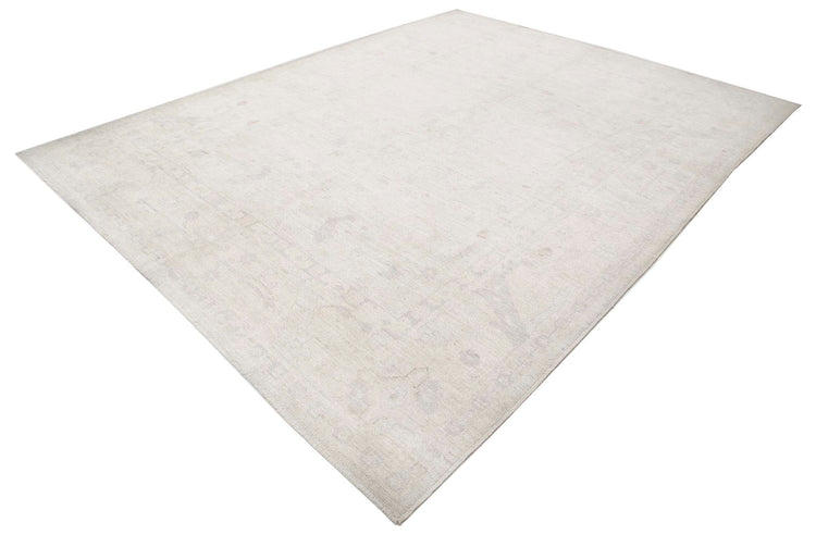 Traditional Hand Knotted Oushak Oushak Wool Rug of Size 9'1'' X 11'9'' in Grey and Ivory Colors - Made in Afghanistan