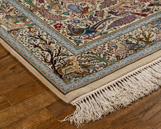 Hand knotted WOOL ISFAHAN 3'6" x 5'6"