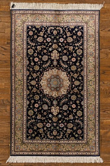 SILK, KASHAN, BLACK/IVORY (Rectangle) Origin: IRAN , Hand,knotted