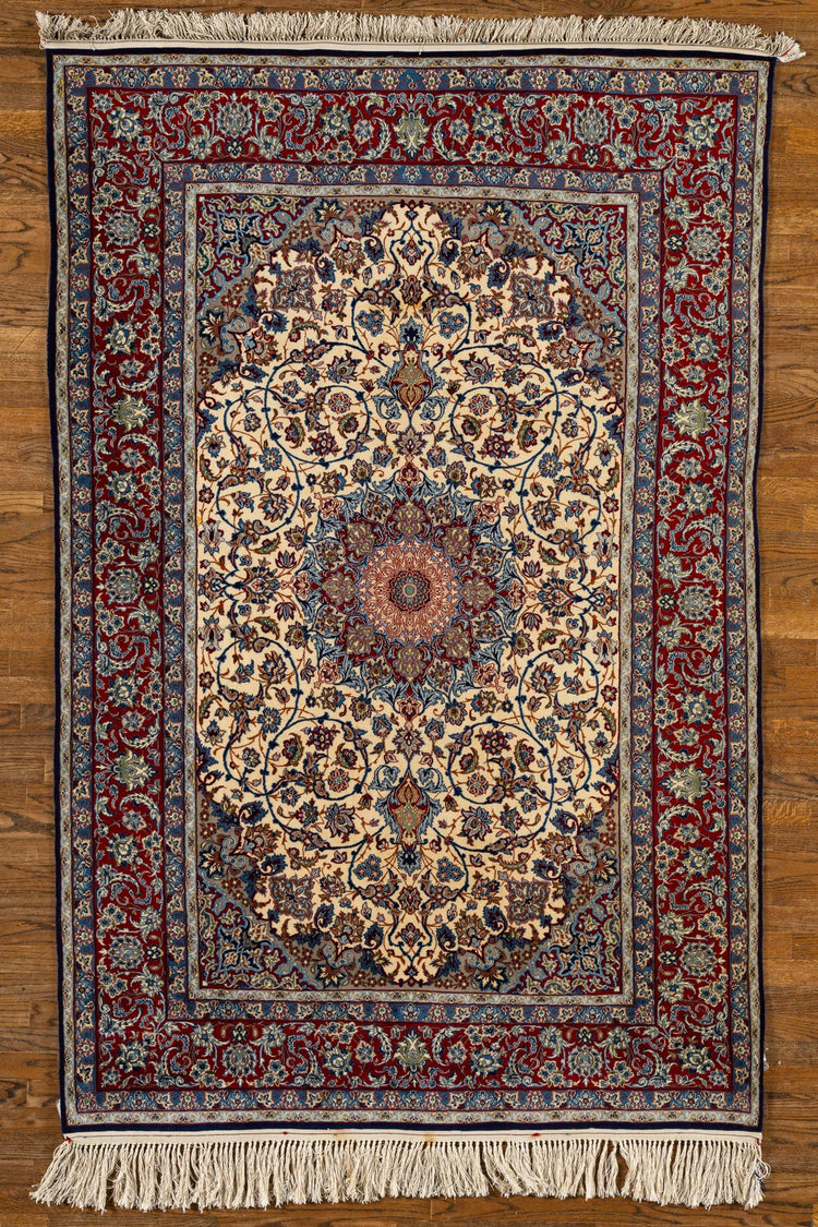 WOOL, ISFAHAN, cream/ red (Rectangle) Origin: IRAN , Hand,knotted