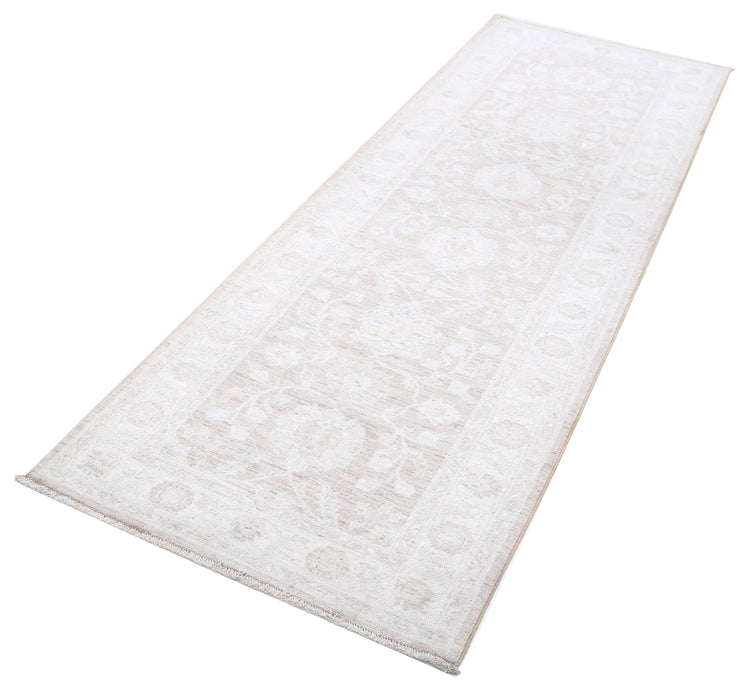Hand Knotted Serenity Wool Rug - 2'8'' x 7'8''