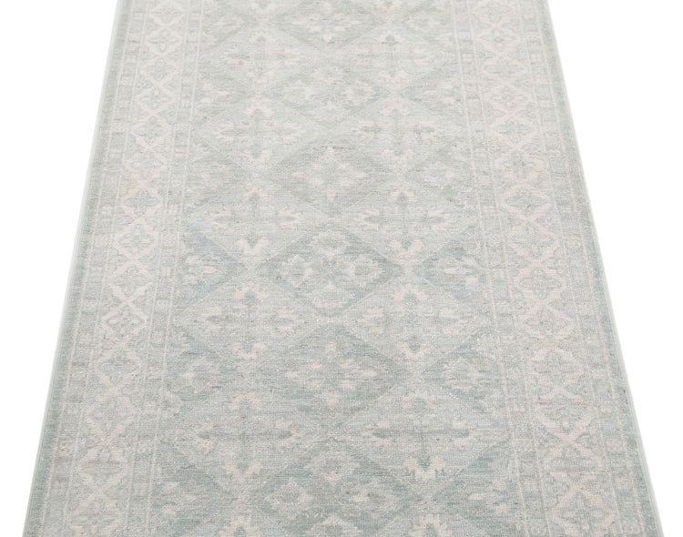 Hand Knotted Serenity Wool Rug - 2'7'' x 8'1''