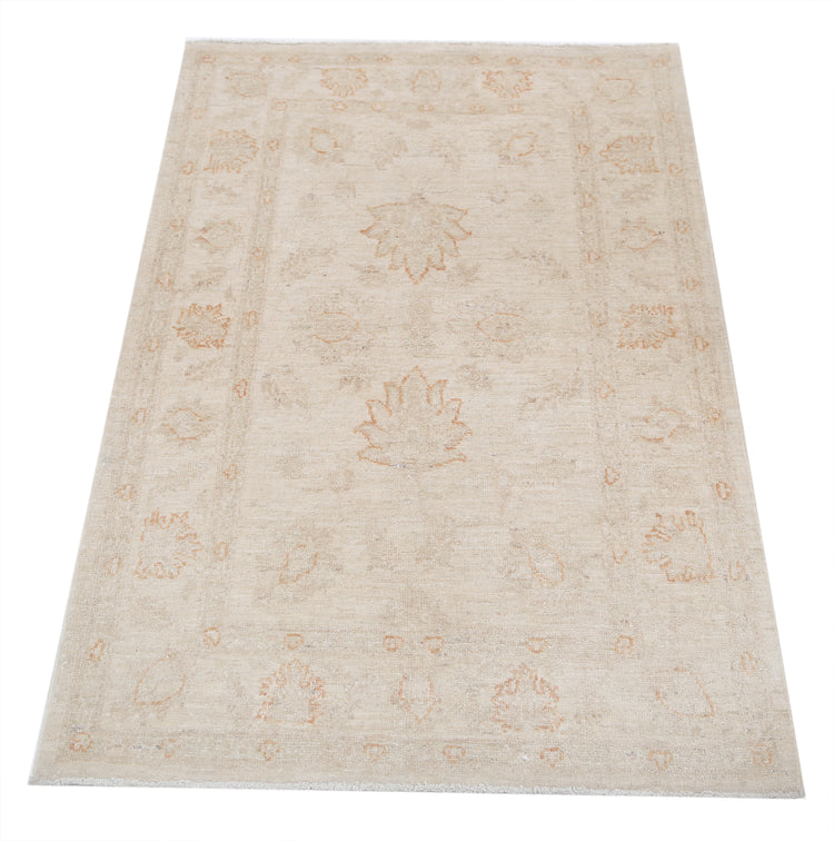 Hand Knotted Serenity Wool Rug - 2'8'' x 4'0''