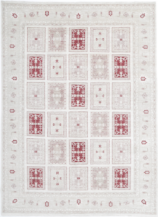 Hand Knotted Serenity Wool Rug - 8' 1" X 11' 2" 8' 1" X 11' 2" (246 X 340) / Ivory / Wool