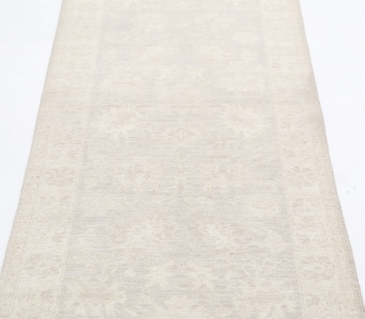 Hand Knotted Serenity Wool Rug - 2' 6" X 7' 11" 2' 6" X 7' 11" (76 X 241) / Ivory / Wool