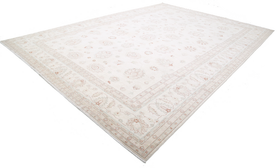 Hand Knotted Serenity Wool Rug - 11' 9" X 16' 10" 11' 9" X 16' 10" (358 X 513) / Ivory / Wool