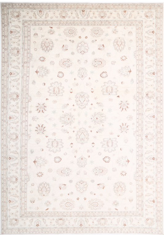 Hand Knotted Serenity Wool Rug - 11' 9" X 16' 10" 11' 9" X 16' 10" (358 X 513) / Ivory / Wool