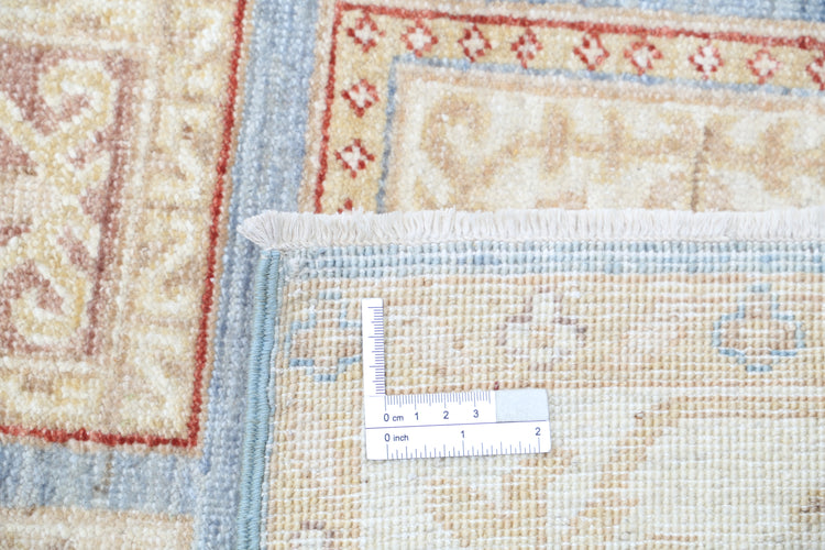 Hand Knotted Bakhtiari Wool Rug - 2'7'' x 8'3''
