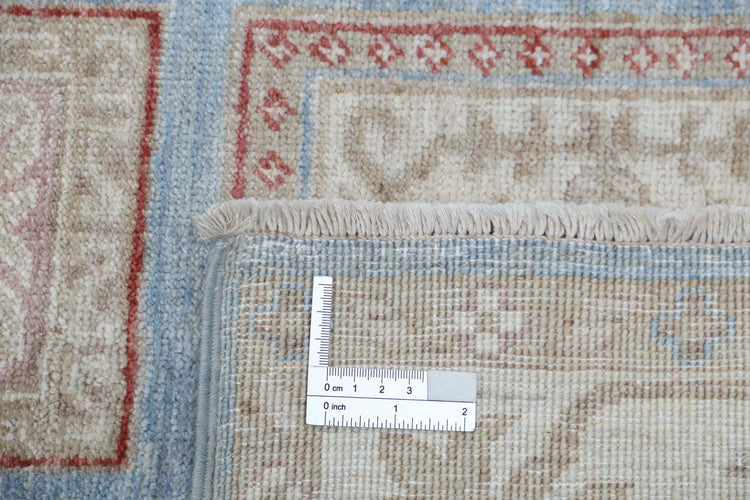 Hand Knotted Bakhtiari Wool Rug - 2'8'' x 10'2''