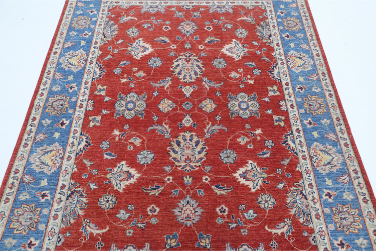 Hand Knotted Ziegler Wool Rug - 4' 10" X 6' 5" 4' 10" X 6' 5" (147 X 196) / Red / Wool