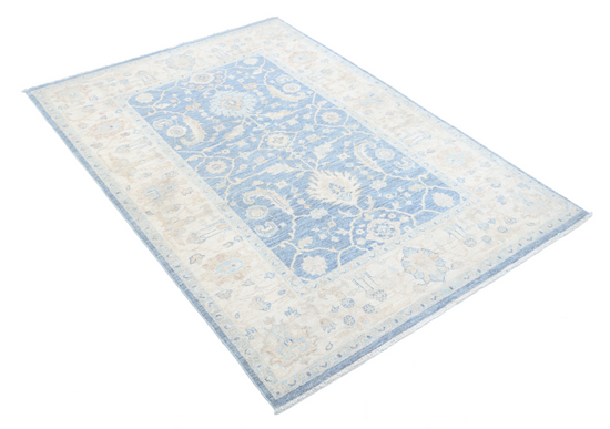 Hand Knotted Serenity Wool Rug - 4' 2" X 5' 9" 4' 2" X 5' 9" (127 X 175) / Grey / Wool