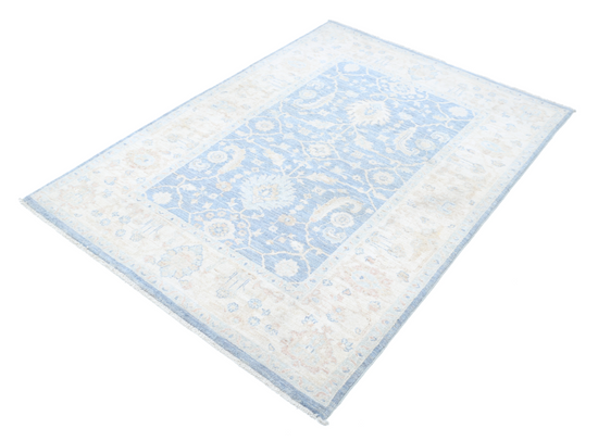 Hand Knotted Serenity Wool Rug - 4' 2" X 5' 9" 4' 2" X 5' 9" (127 X 175) / Grey / Wool