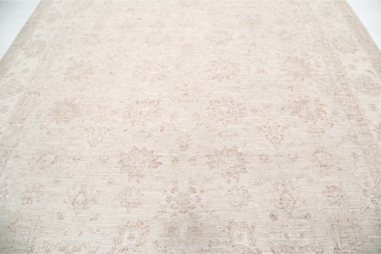 Hand Knotted Serenity Wool Rug - 9' 11" X 13' 7" 9' 11" X 13' 7" (302 X 414) / Ivory / Wool