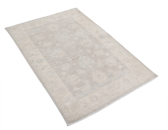 Hand Knotted Serenity Wool Rug - 3' 1" X 4' 7" 3' 1" X 4' 7" (94 X 140) / Brown / Wool