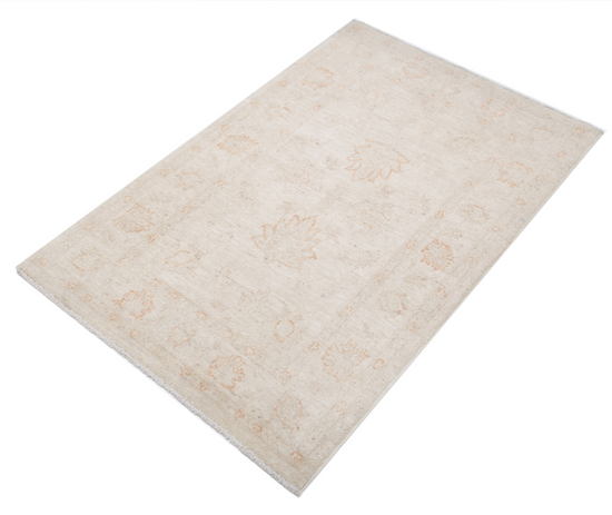 Hand Knotted Serenity Wool Rug - 2' 8" X 4' 0" 2' 8" X 4' 0" (81 X 122) / Ivory / Wool