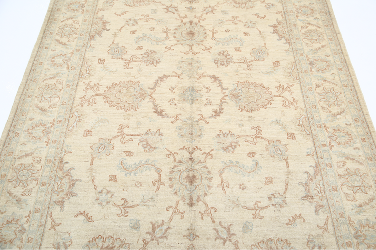 Hand Knotted Serenity Wool Rug - 5' 5" X 7' 6" 5' 5" X 7' 6" (165 X 229) / Ivory / Wool