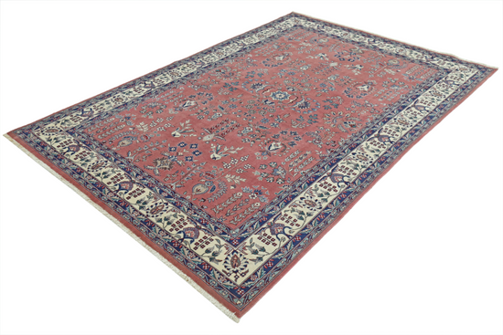 Hand Knotted Heritage Wool Rug - 5' 11" X 8' 11" 5' 11" X 8' 11" (180 X 272) / Pink / Wool