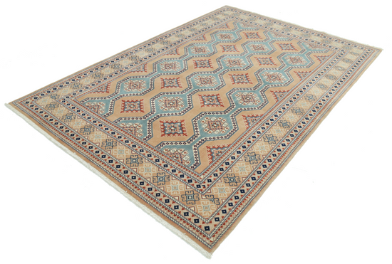 Hand Knotted Heritage Wool Rug - 6' 0" X 8' 11" 6' 0" X 8' 11" (183 X 272) / Taupe / Wool