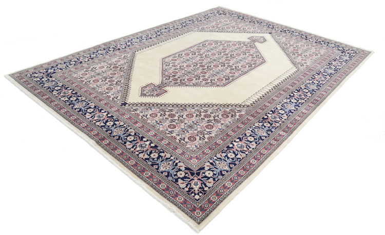 Hand Knotted Heritage Wool Rug - 7' 11" X 10' 10" 7' 11" X 10' 10" (241 X 330) / Ivory / Wool