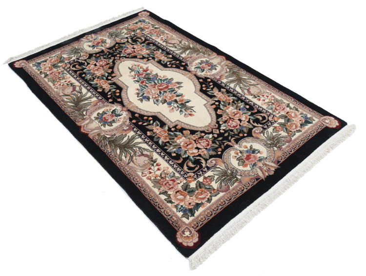 Hand Knotted Heritage Wool Rug - 3' 10" X 5' 10" 3' 10" X 5' 10" (117 X 178) / Ivory / Wool