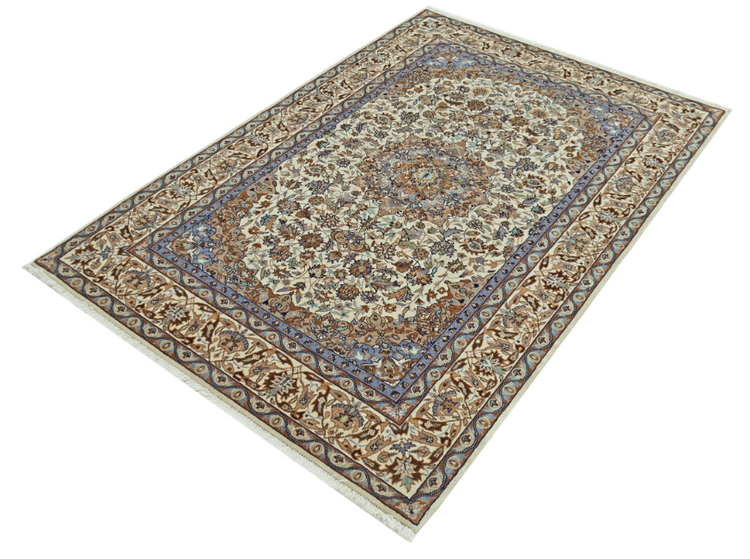 Hand Knotted Heritage Wool Rug - 4' 0" X 5' 11" 4' 0" X 5' 11" (122 X 180) / Ivory / Wool