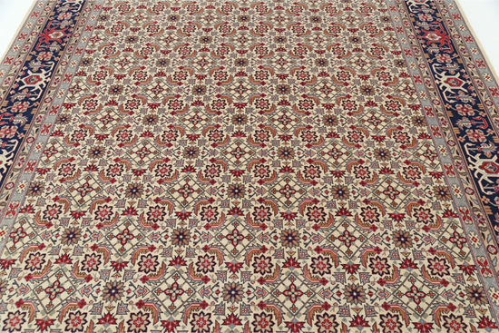 Hand Knotted Heritage Wool Rug - 7' 11" X 10' 0" 7' 11" X 10' 0" (241 X 305) / Ivory / Wool