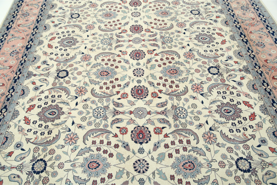 Hand Knotted Heritage Wool Rug - 8' 0" X 9' 9" 8' 0" X 9' 9" (244 X 297) / Ivory / Wool