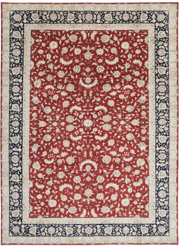 Hand Knotted Persian Kashan Wool Rug - 9'9'' x 13'9''