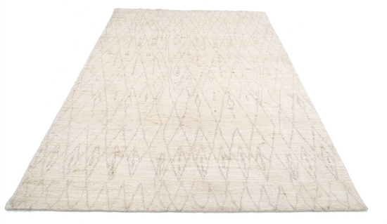 Hand Knotted Moroccan Wool Rug - 6' 0" X 9' 0" 6' 0" X 9' 0" (183 X 274) / Ivory / Wool