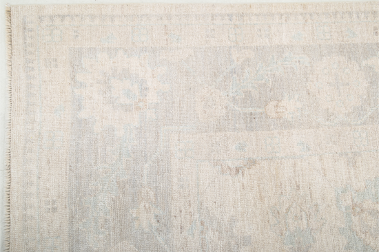 Hand Knotted Oushak Wool Rug - 8' 1" X 10' 0" 8' 1" X 10' 0" (246 X 305) / Ivory / Wool